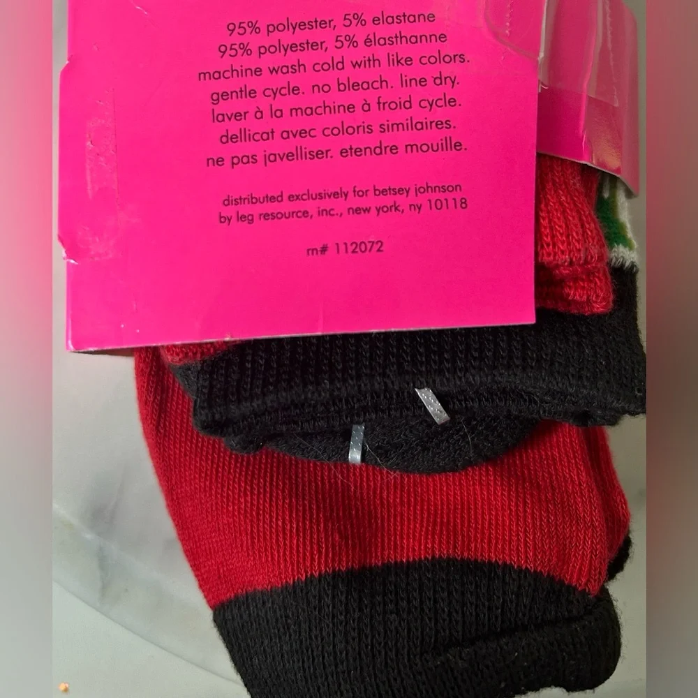 NWT BETSEY JOHNSON TROUSER SOCKS 4 PAIR